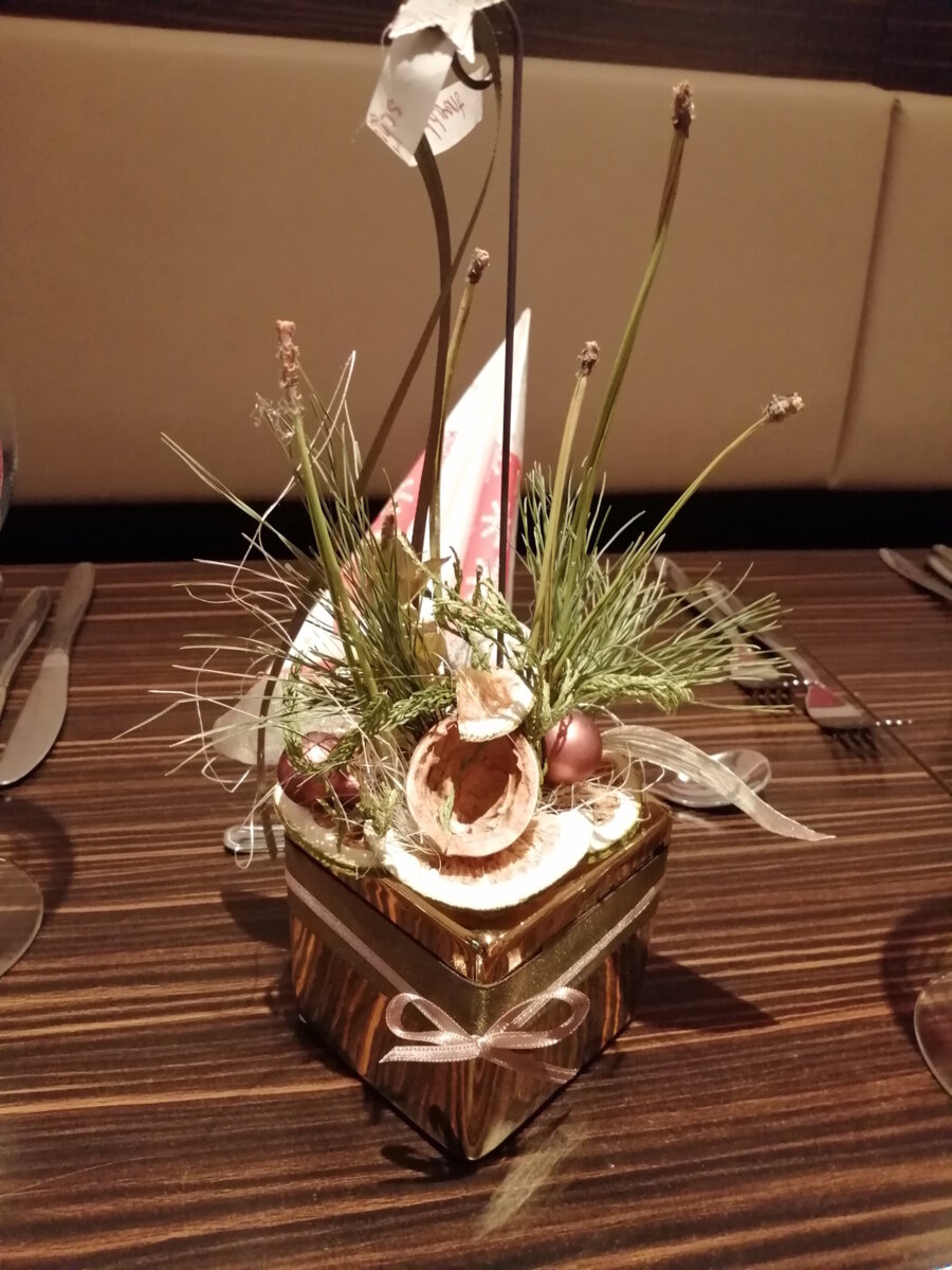 Weihnachtsdekoration bei Cafe Pub Franziska